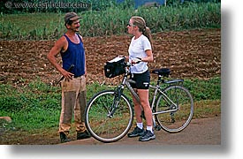 images/LatinAmerica/Cuba/People/DanJill/jill-bike-guy.jpg