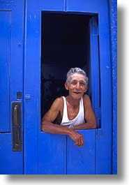 images/LatinAmerica/Cuba/People/Men/doorman.jpg