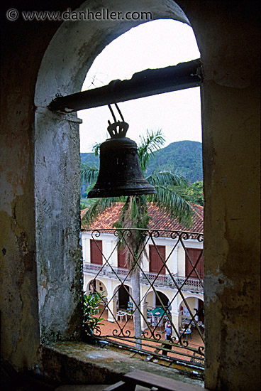 church-bell.jpg