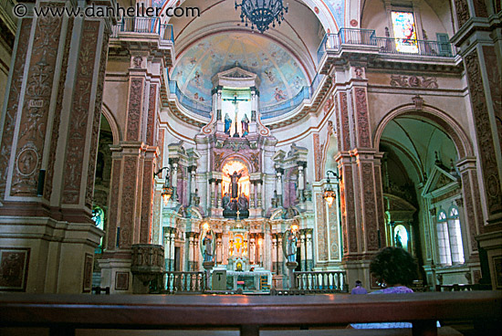 catedral-interior-1.jpg