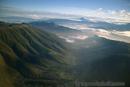 ecuador-aerial-04.jpg