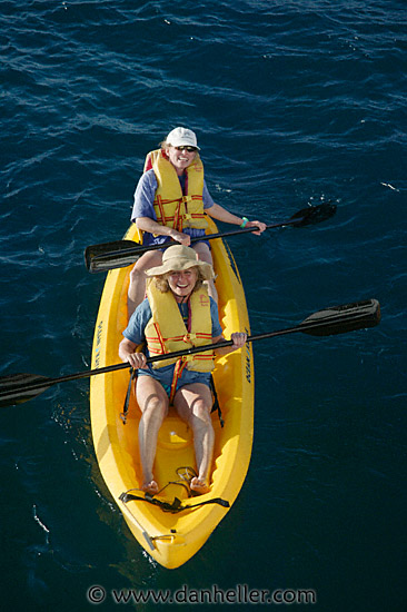 kayaks-04.jpg