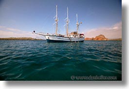 afloat, boats, ecuador, equator, galapagos, galapagos islands, horizontal, islands, latin america, ocean, pacific ocean, sagitta, sails down, south pacific, water, photograph