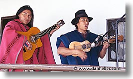 images/LatinAmerica/Ecuador/People/musicians.jpg