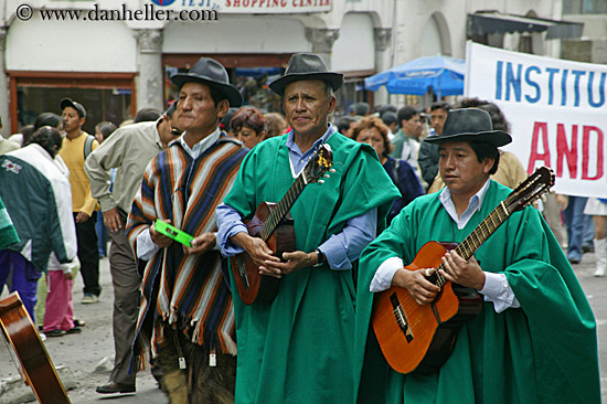 quchua-men-n-guitars.jpg