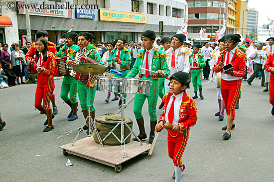 red-n-green-uniforms-parade.jpg