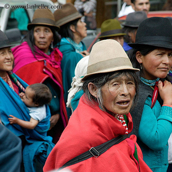 old-quechua-woman.jpg