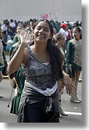 images/LatinAmerica/Ecuador/Quito/Women/waving-girl.jpg