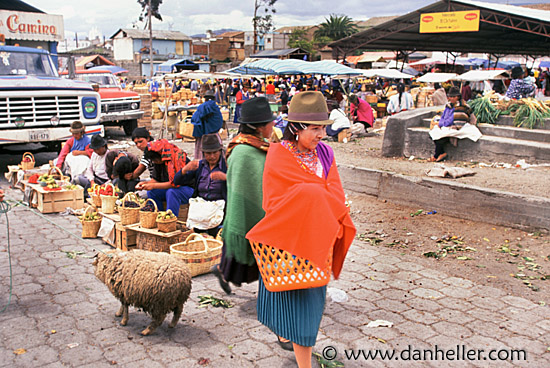 saquisili-market-c.jpg