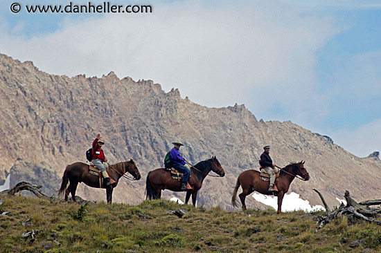 horseback-riding-1.jpg