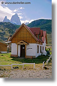 chalten, el chalten, latin america, patagonia, reception, vertical, photograph