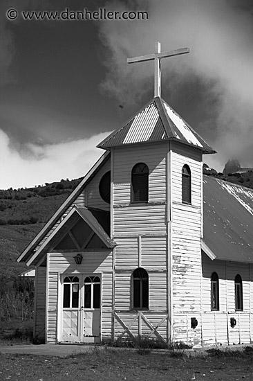 old-church-bw.jpg