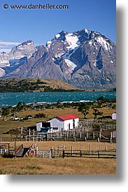 images/LatinAmerica/Patagonia/EstanciaLazo/estancia-lazo-3c.jpg