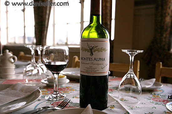 montes-alpha-wine-2.jpg