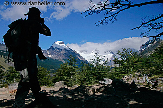 hiker-sil-4.jpg