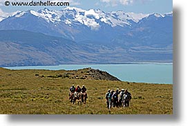 images/LatinAmerica/Patagonia/Hiking/viedma-hiking.jpg