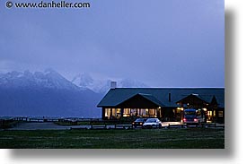 horizontal, hotels, latin america, patagonia, tolkeyen, photograph