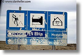 images/LatinAmerica/Patagonia/Misc/camera-sign.jpg