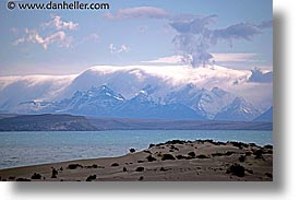 images/LatinAmerica/Patagonia/Mountains/foggy-mtns.jpg