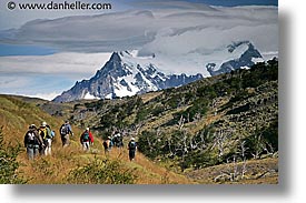 images/LatinAmerica/Patagonia/TorresDelPaine/hiking-towards-torres-2.jpg