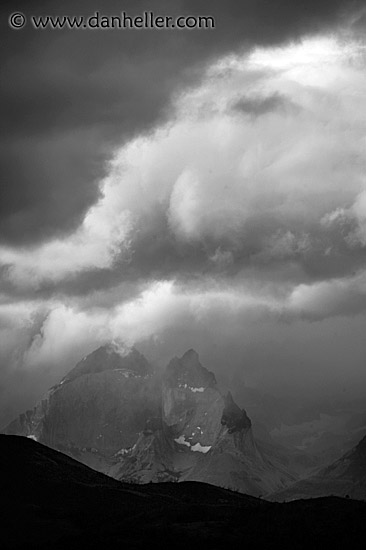 torres-massif-clouds-3-bw.jpg