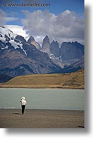images/LatinAmerica/Patagonia/TorresDelPaine/torres-viewing-7.jpg