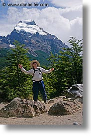 bob, hiking, latin america, patagonia, vertical, wt people, photograph