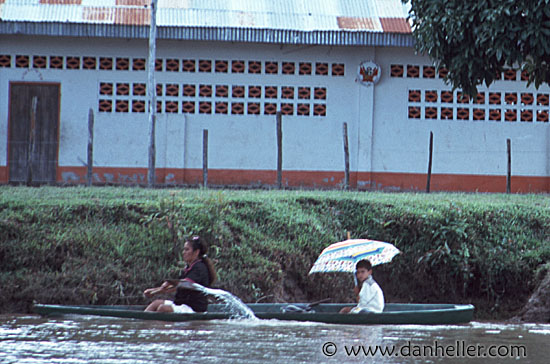 umbrella-boat.jpg