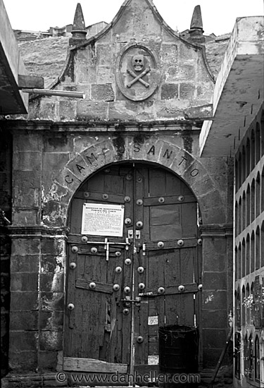 cemetery-0008-bw.jpg