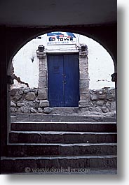 capital of peru, cities, cityscapes, cuzco, doors, latin america, peru, peruvian capital, towns, vertical, photograph