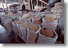 capital of peru, cities, cityscapes, cuzco, horizontal, latin america, market, peru, peruvian capital, towns, photograph