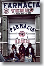 capital of peru, cities, cityscapes, crowds, cuzco, farmacia, latin america, peru, peruvian capital, towns, vertical, photograph