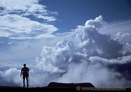 cloud-hiking-0010.jpg