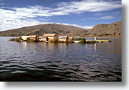 bolivia, bolivia/peru border, highest lake in the world, horizontal, ilses, lakes, latin america, peru, peru border, reed, reed isles, titicaca, photograph