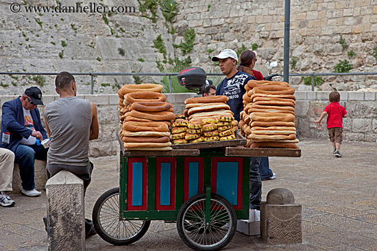 bread-merchant-2.jpg