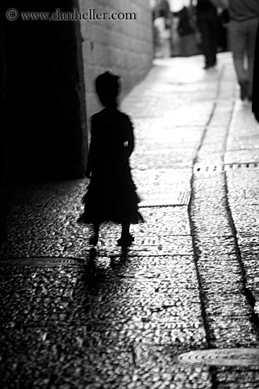 girl-sil-n-cobblestone-street-bw.jpg