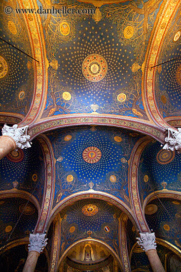 cathedral-ceilings-2.jpg