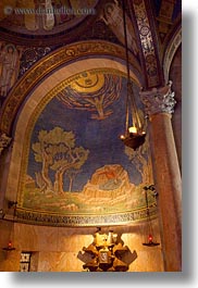 images/MiddleEast/Israel/Jerusalem/ReligiousSites/Gethsemane/rock-of-the-agony-mosaic-dome-2.jpg