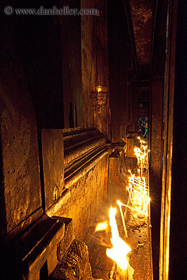 candles-n-wall-lamp-1.jpg
