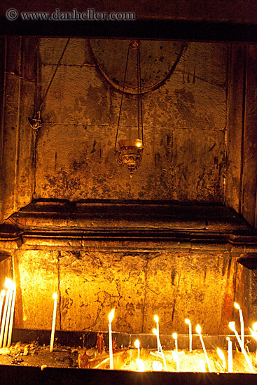 candles-n-wall-lamp-2.jpg