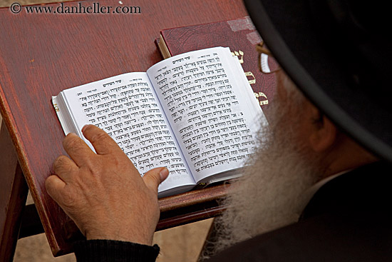 old-man-reading-jewish-prayer-book-1.jpg