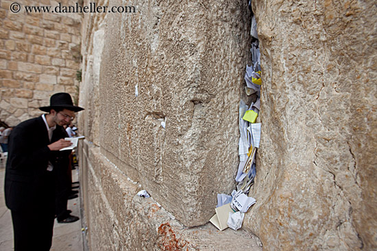 prayers-in-wall-n-man-praying-3.jpg