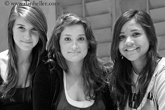 dora-n-erin-n-pria-2.jpg