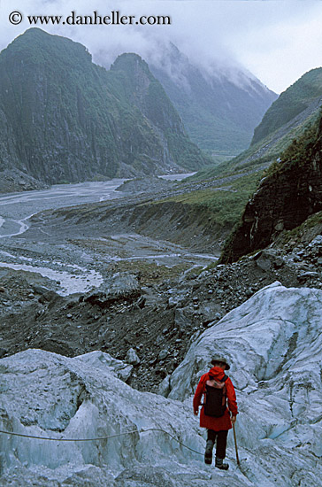 glacier-hiking.jpg