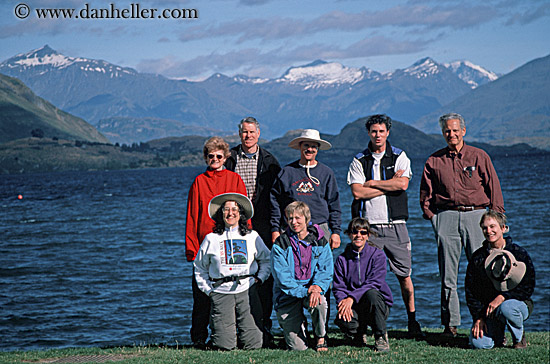 wt-group-lake-wanaka.jpg