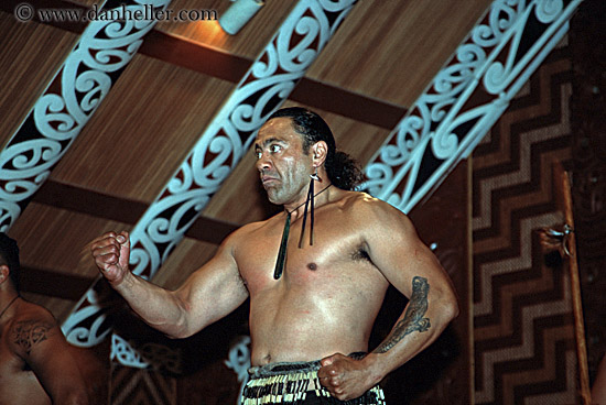 maori-dance-03.jpg