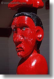 images/NewZealand/Maori/wood-carving-sculpture-3.jpg