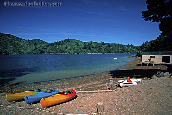 colorful-kayaks-2.jpg