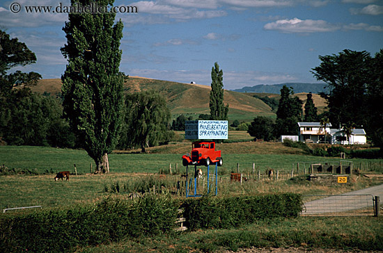 old-car-scenic.jpg