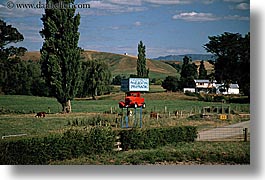 images/NewZealand/Rotorua/old-car-scenic.jpg